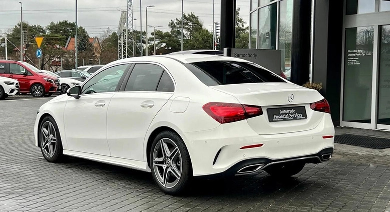Mercedes-Benz Klasa A cena 168900 przebieg: 3900, rok produkcji 2023 z Warszawa małe 121